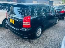 A picture of Toyota wish