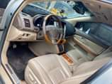 A picture of 05 Lexus Rx330