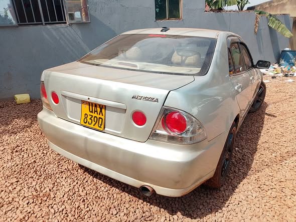 used toyota altezza