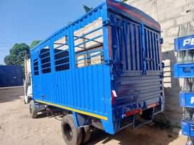 A picture of isuzu