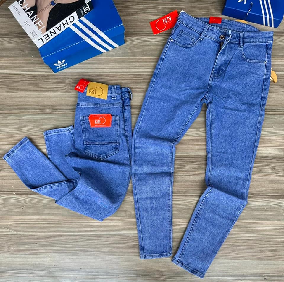 A picture of Plain fashion jeans