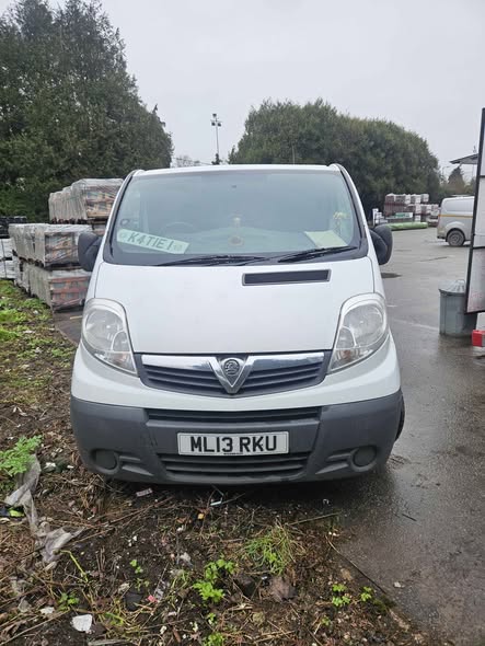 vauxhall vivaro
