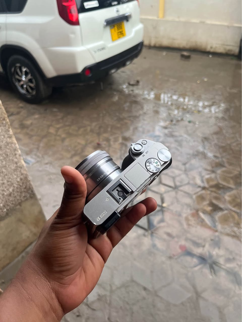 A picture of A6000