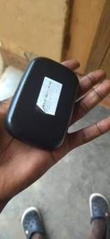 A picture of UNLOCKED 4G MIFI 0701242254 READS ALL LINES