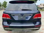 A picture of Mercedes Benz GLE 350