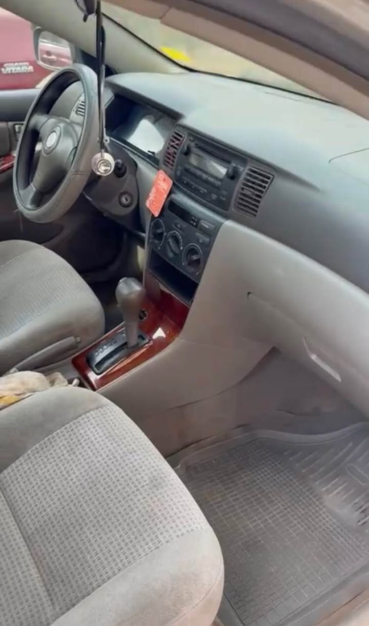 A picture of Clean Registered 2005 Toyota Corolla