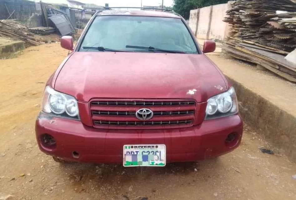 A picture of Registered Toyota Highlander 2004