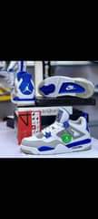 A picture of Sneakers