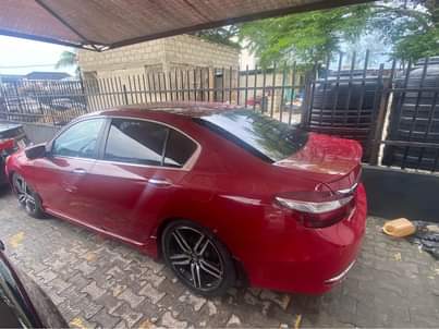 A picture of Honda accord 2017