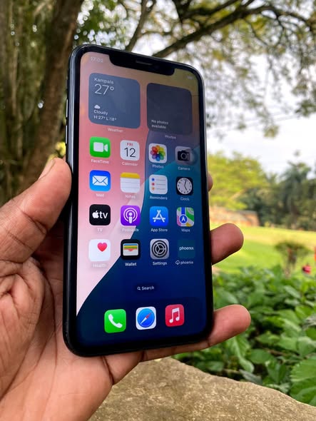 A picture of IPHONE XR 128GB