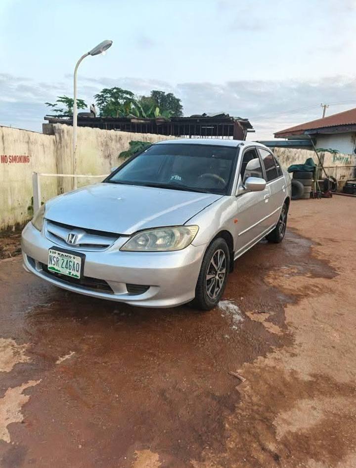 A picture of 2004 Honda Civic