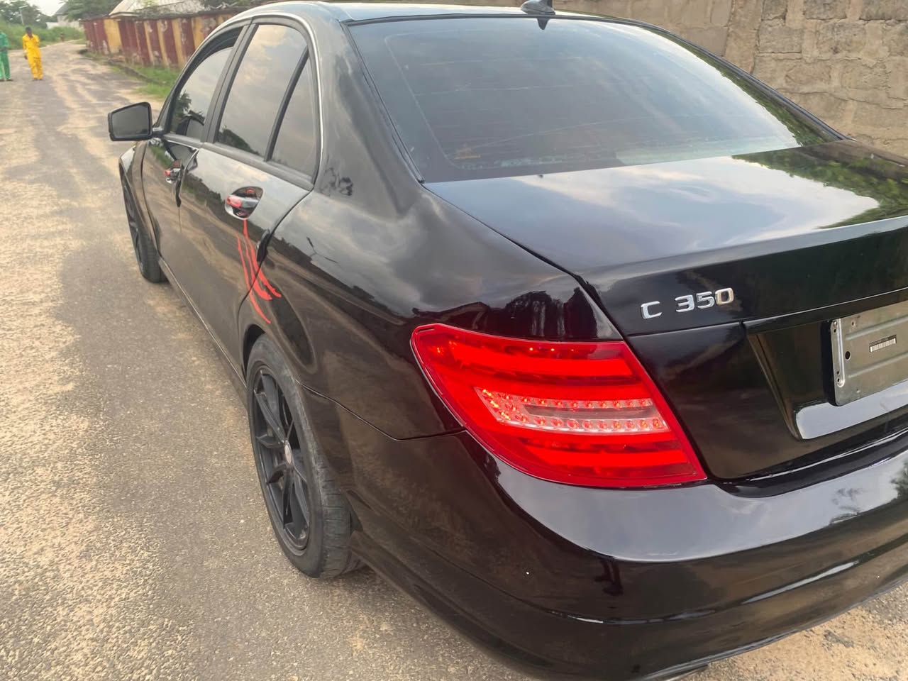 A picture of Mercedes Benz c350 2009 model