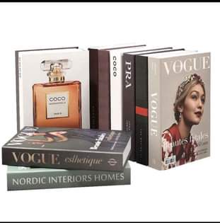 A picture of Deco books