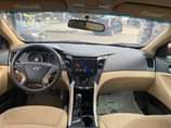 A picture of Hyundai sonata 2011 model Foreign used Accident free Fabric seat