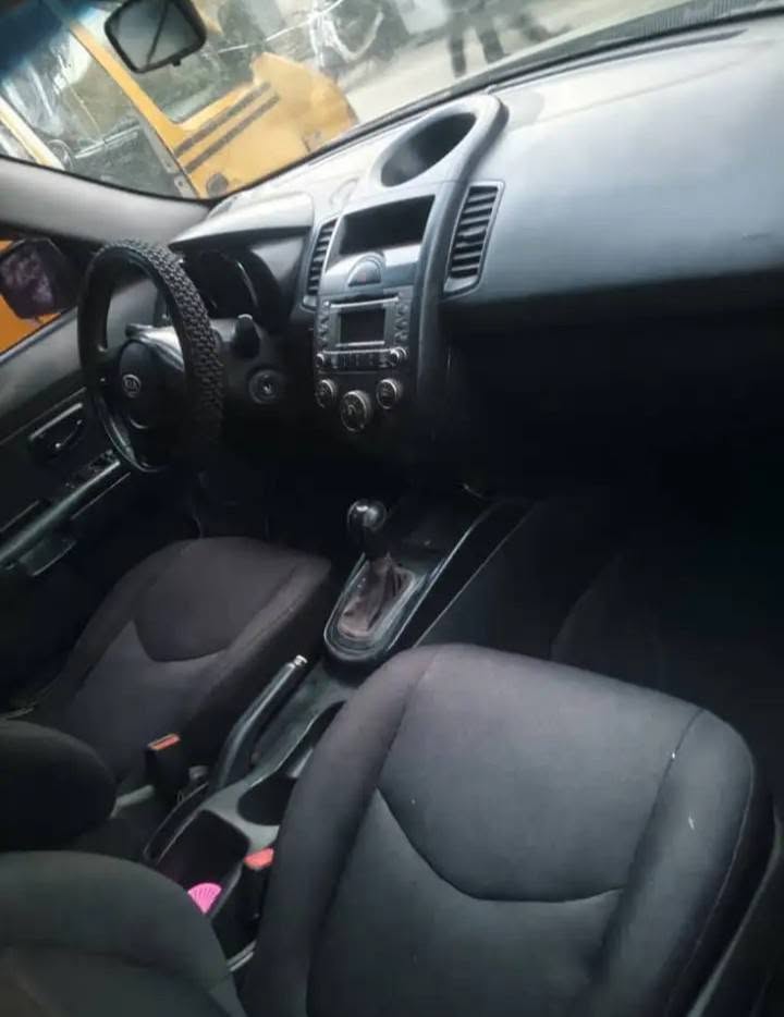 A picture of KIA car