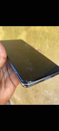A picture of Samsung S20 Ultra 500k