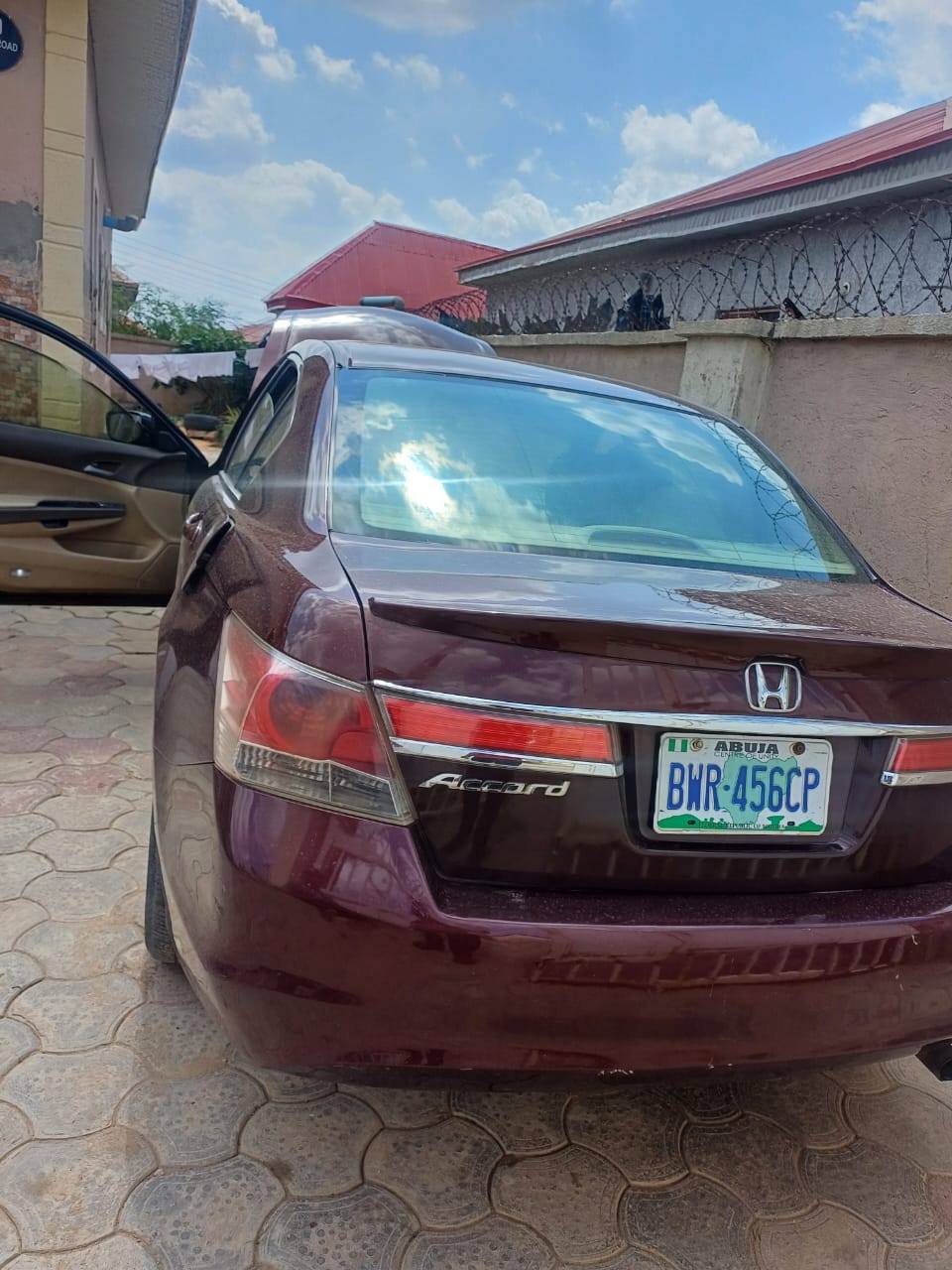 A picture of 2009 HONDA ACCORD