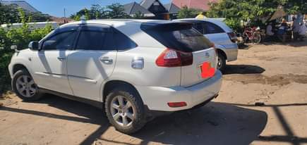 A picture of 0719 152515 kwa anaeitaji tuwasiliane Gari aina shida yoyote ile