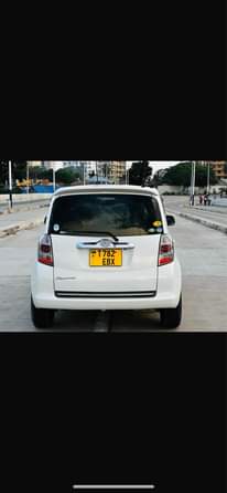 A picture of Toyota ractis