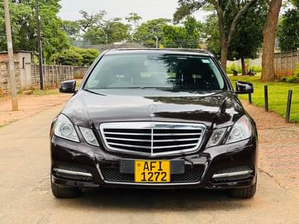classifieds/cars mercedes
