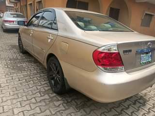 A picture of Toyota camry 2005 08065180808