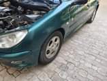 A picture of Peugeot 206 auto