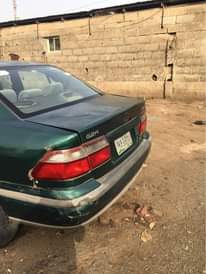 A picture of Mazda boot 626