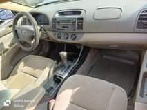 A picture of 2004 TOYOTA CAMRY LE.