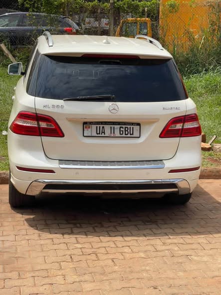 A picture of Mercedes Benz ML 4matic Bluetech