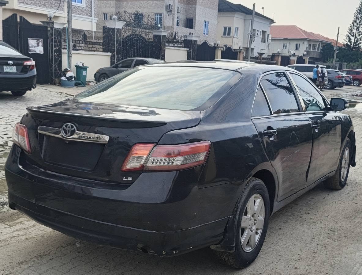 A picture of 2008 Toyota Camry LE