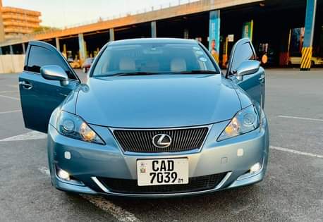 lexus