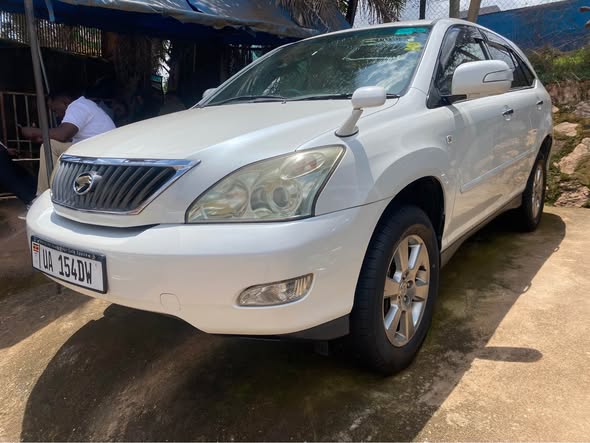 A picture of Toyota Harrier For Sale 0704482571 Call WhatsApp