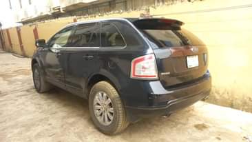 A picture of Ford Edge 2009Model