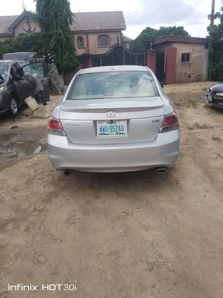 A picture of 3m engine gearbox AC working well warri