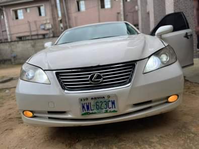 A picture of Sharp deal 2008 es350 Toks standard absolutely nothing to fix