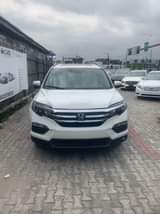 A picture of 2016 HONDA PILOT