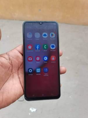 A picture of SAMSUNG A13 GB 64 RAM 4 GB
