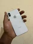 A picture of Iphone x 256gb