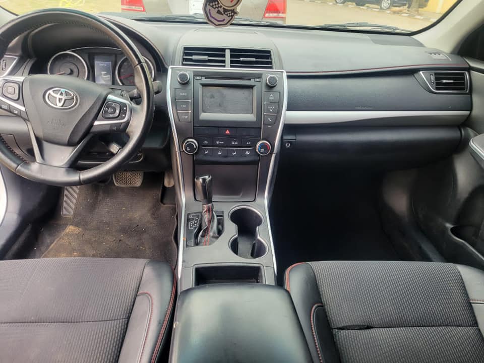 A picture of Toyota camry 2017