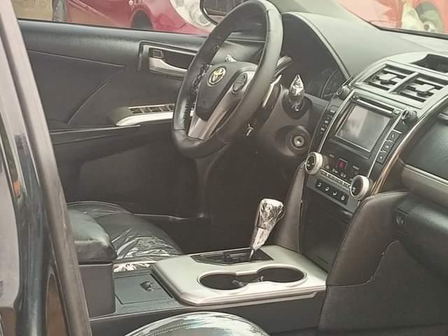 A picture of FOR SALE Super clean Foreign used Toyota Camry SE full