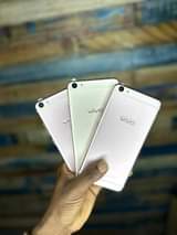 A picture of vivo x7 plus storage 128 ram 6 battery 4500mah double