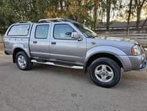 used nissan hardbody