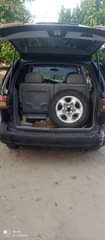 A picture of Awoof toyota Siena 2000 model ready to travel