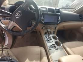 A picture of 2012 TOYOTA HIGHLANDER HIGHLANDER