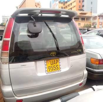 A picture of Toyota Noah