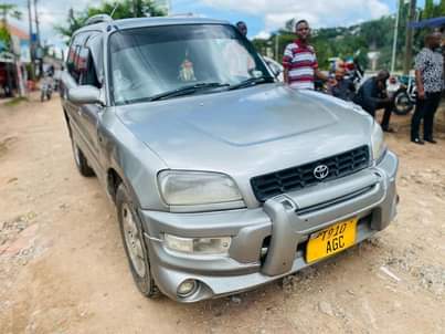 A picture of Toyota rava 4 million 4 3 Ipo mwanza Automatic Engine