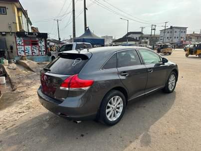 A picture of ACCIDENT FREE FOREIGN USE VENZA 2011 2012 BASIC