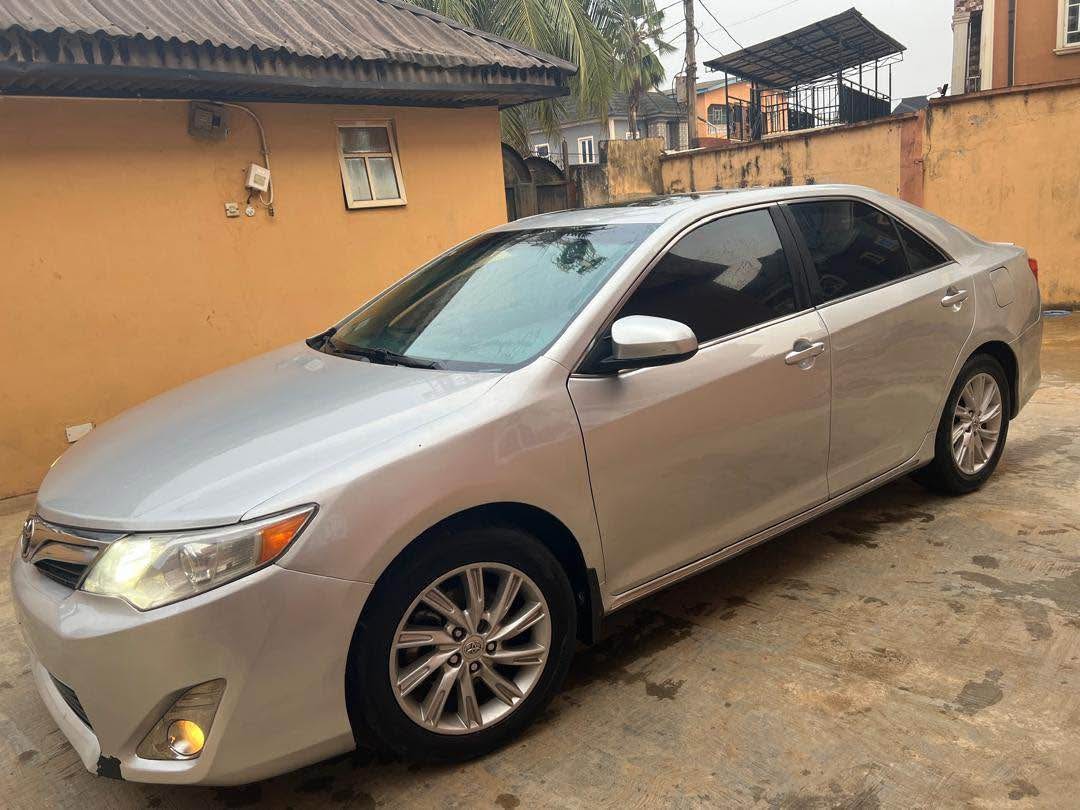 A picture of Toyota Camry LE 2013
