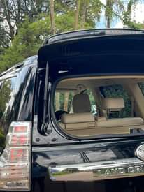 A picture of 2016 Toyota Landcruiser