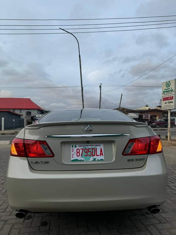 A picture of Preowned registered barely used 9ja used Lexus es350 2008 Original